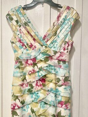 Adrianna Papell Size 4 Floral Layered Midi Dress